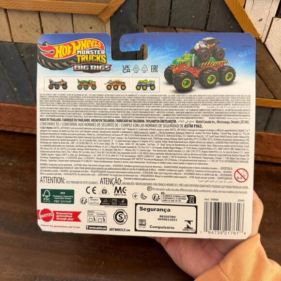 Hot Wheels Mattel Monster Trucks Big Rigs Mega-Wrex Die-Cast Toy Truck - Picture 2 of 3